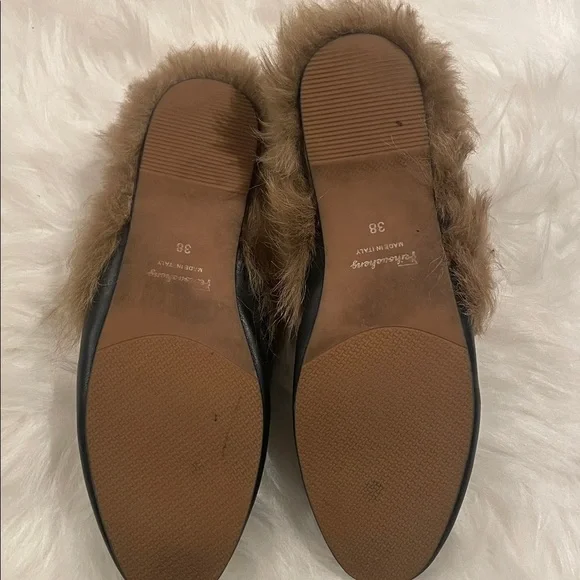 Floral Embroidered Black Loafers with Fur Lining - Picture 4 of 4